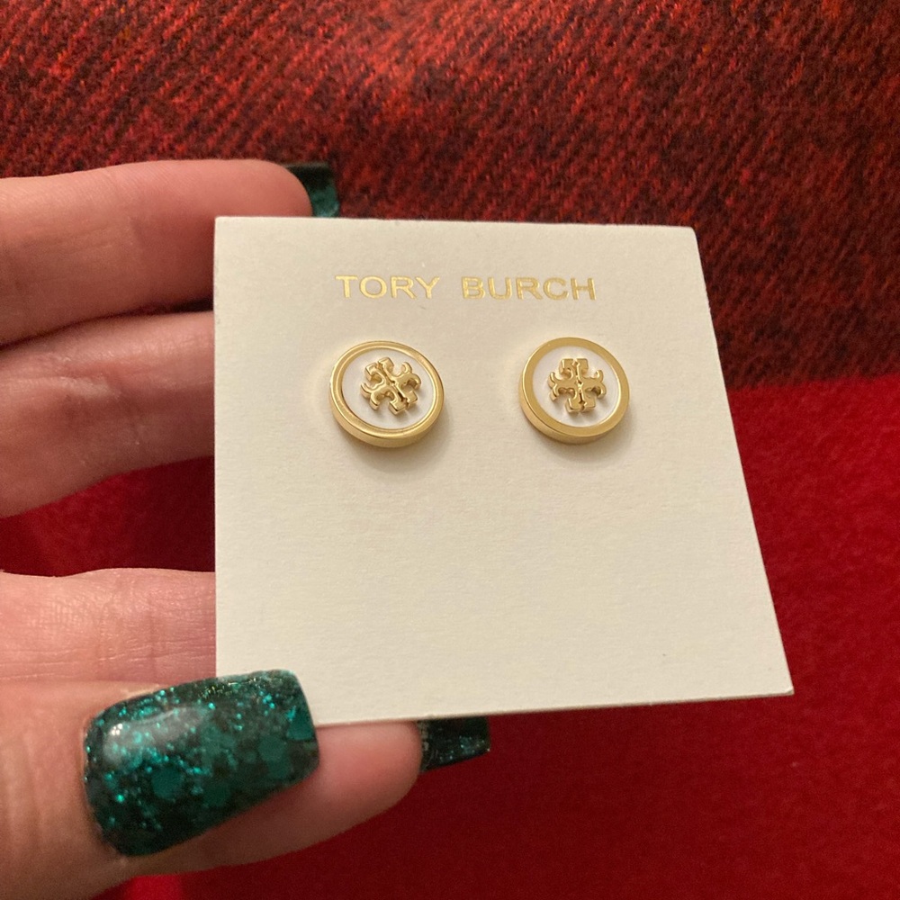 Tory Burch✨Logo Studs✨White